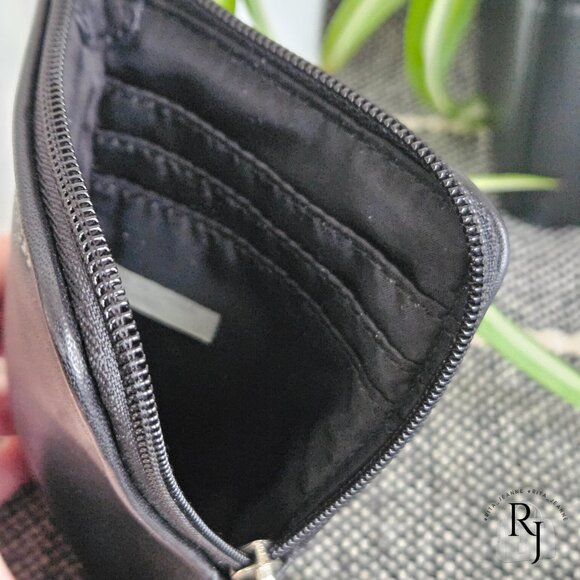 Coach Legacy Cellphone Wristlet β Black Leather - Picture 9 of 12